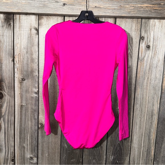 TRINA TURK SWIM Monaco Long Sleeve Ring Front One Piece Paddle Suit Size Medium - Picture 4 of 9